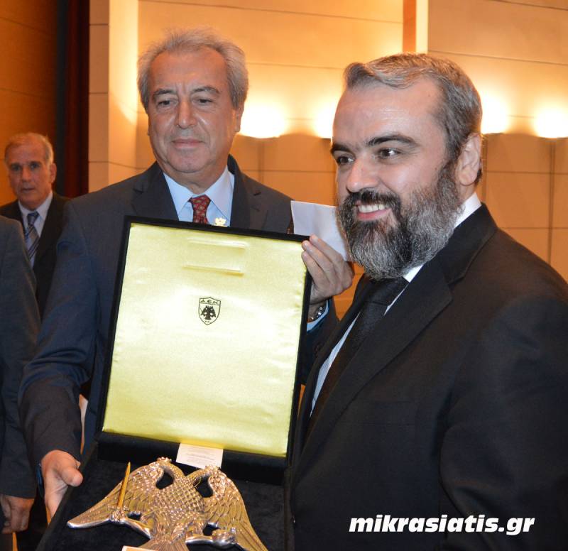 Read more about the article ΑΕΚ, Πανιώνιος και Απόλλων στην ενθρόνιση του νέου Μητροπολίτη Σμύρνης